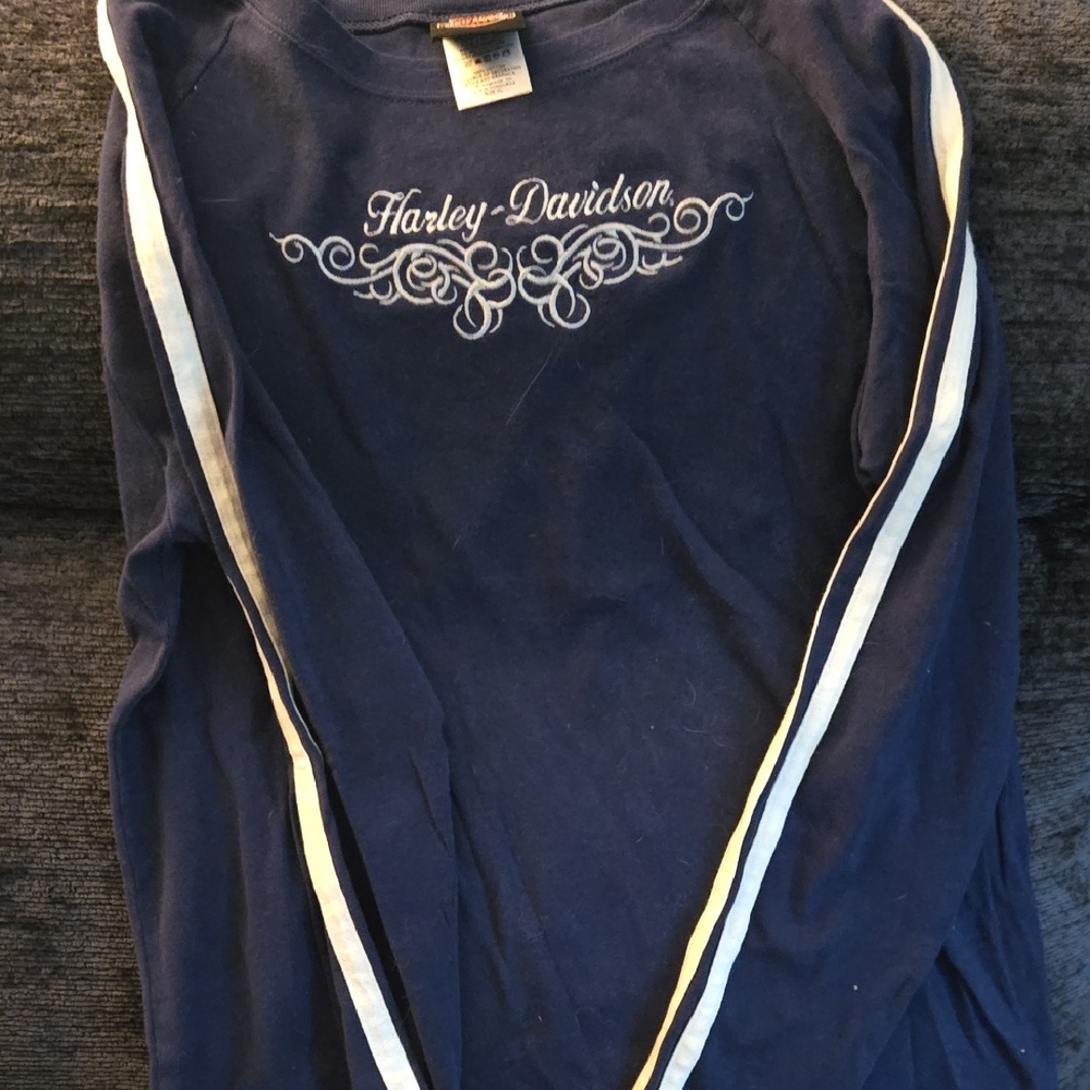 Womens Long Sleeve Tee